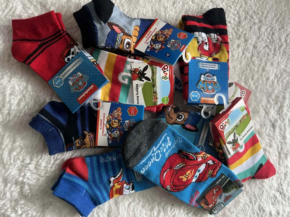 BALÍČEK DISNEY MIX CHLAPECKÉ PONOŽKY 25 PÁRŮ VE VELIKOST 31/34-AKCE
