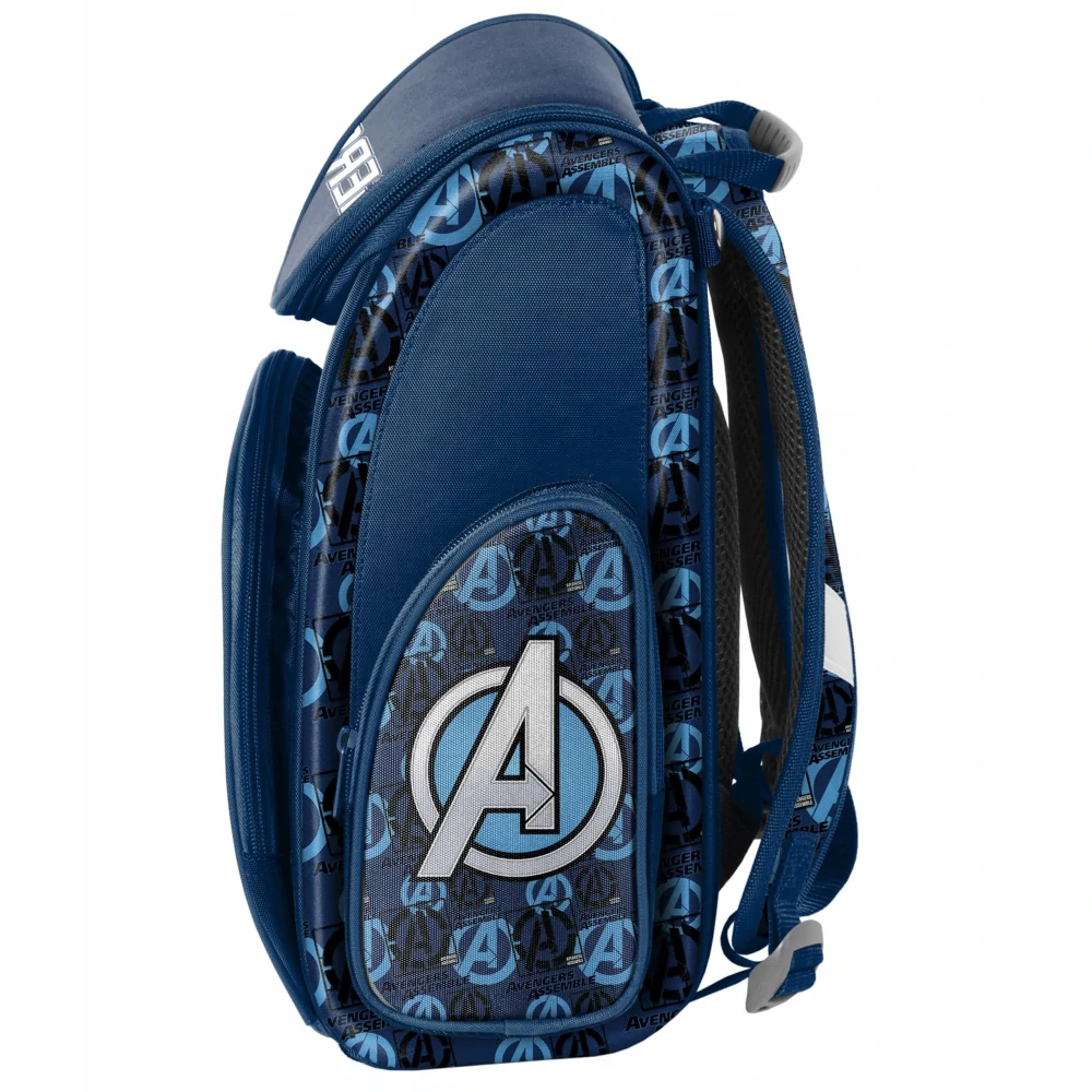PASO ZVÝHODNĚNÁ ŠKOLNÍ SADA AVENGERS 3KS-aktovka,sáček,penál-vhodná pro prvňáčky