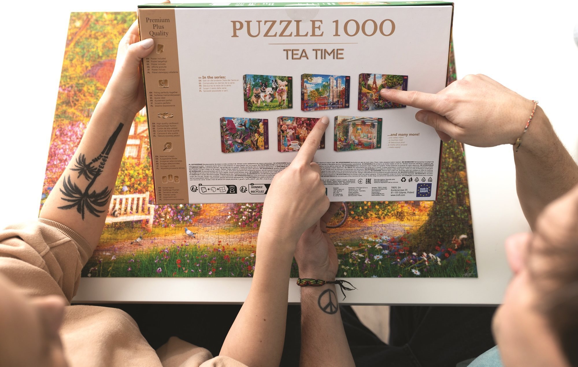 TREFL Puzzle Premium Plus Tea Time: Návštěva Santorini 1000 dílků
